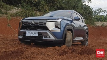 Mitsubishi Destinator Punya Panoramic Sunroof sampai AC Tiga Baris