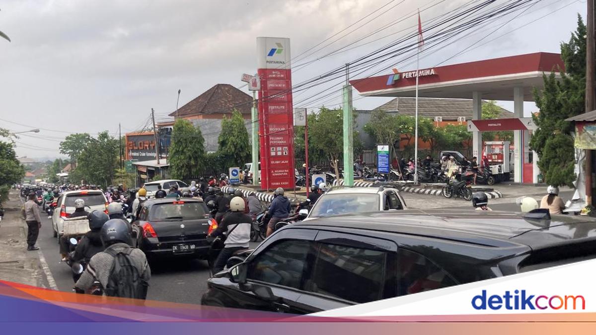 Pertalite Masuk Klungkung, Antrean BBM di 3 SPBU Utama Malah Makin Panjang