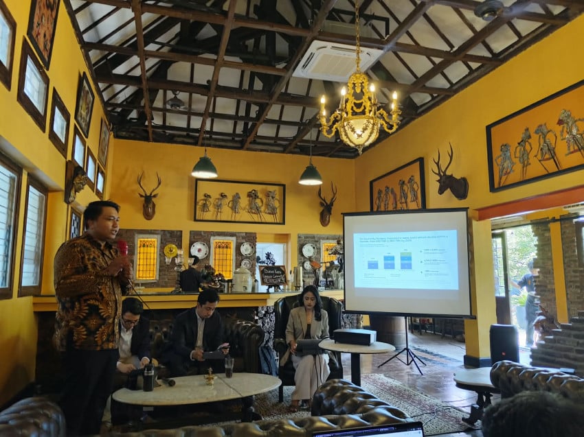 Program PLTS 100 GW Dinilai Perlu Reformasi Kebijakan Kelistrikan