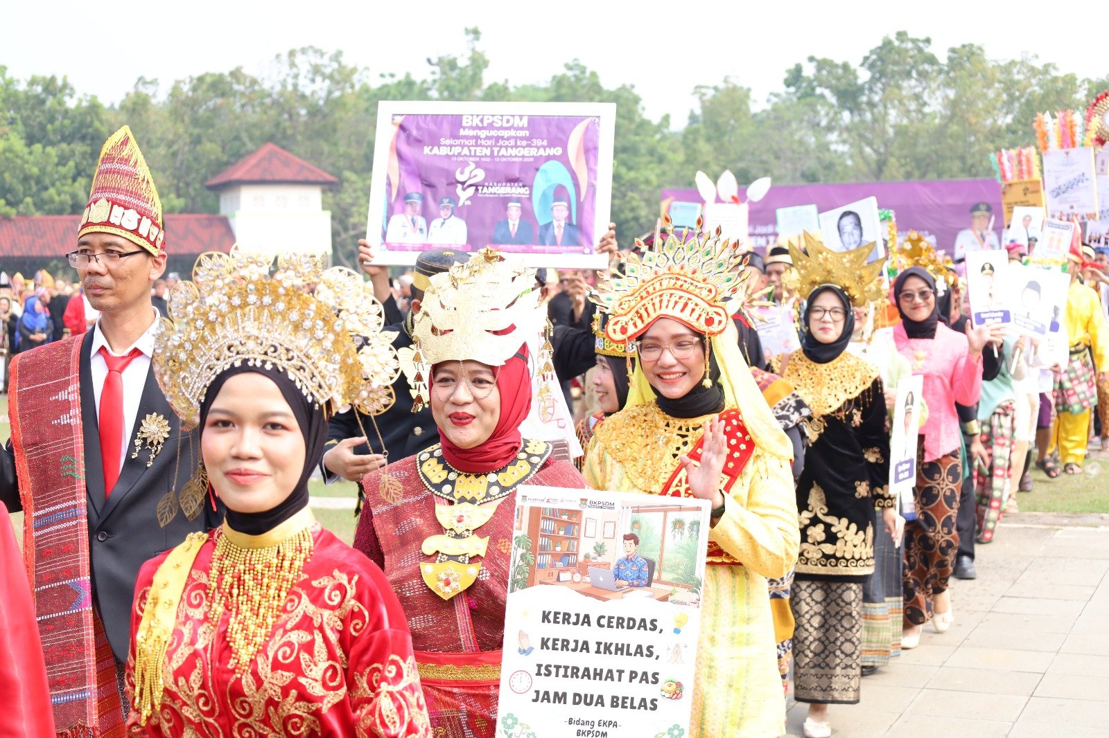 Parade Budaya HUT ke-394 Kabupaten Tangerang Dinilai Meriah di ASN, Seniman Lokal Justru Tak Diundang