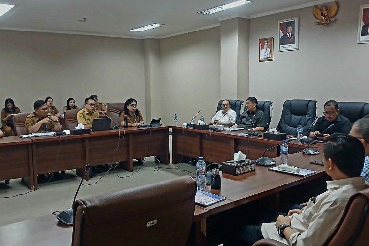 Pansus DPRD Sulut Matangkan Raperda Perizinan Berusaha, Tambah Layanan Khusus Disabilitas dan Warga Kepulauan