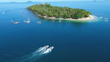 Wisata Bahari Indonesia Punya Pasar Besar, 52,6 Persen Wisman Pilih Aktivitas Laut