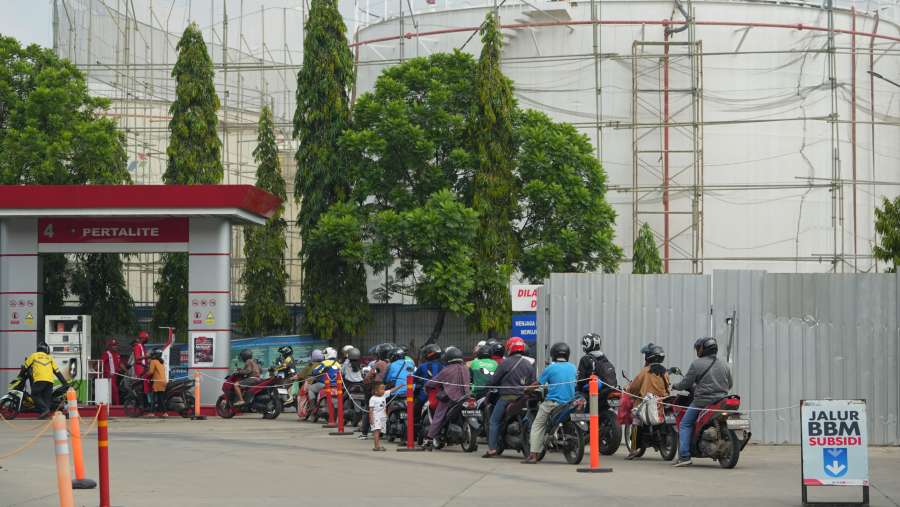 Antrean BBM Mengular di Samarinda, Berau, dan Kutai Kartanegara, HMI Layangkan Mosi Tidak Percaya ke Pertamina