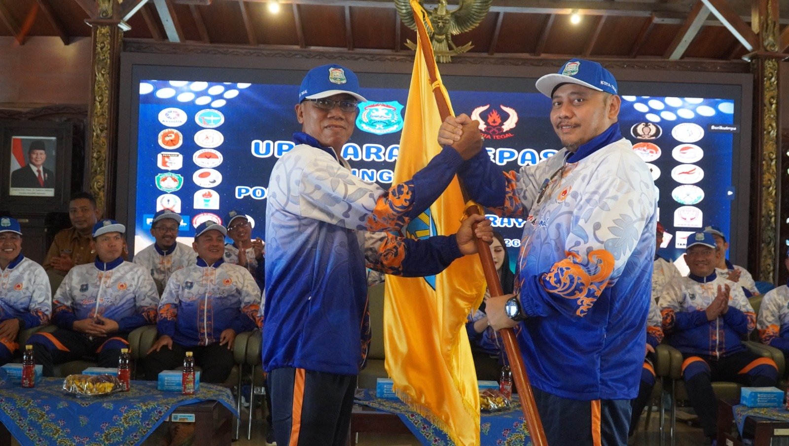 Wali Kota Tegal Targetkan 15 Emas di Porprov Jateng 2026, Lepas 210 Kontingen di Pendopo Ki Gede Sebayu