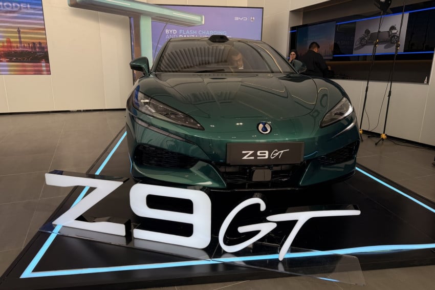 BYD Danza Z9GT Meluncur di Indonesia, Bisa Jalan Menyamping Harga di Bawah Rp1 Miliar