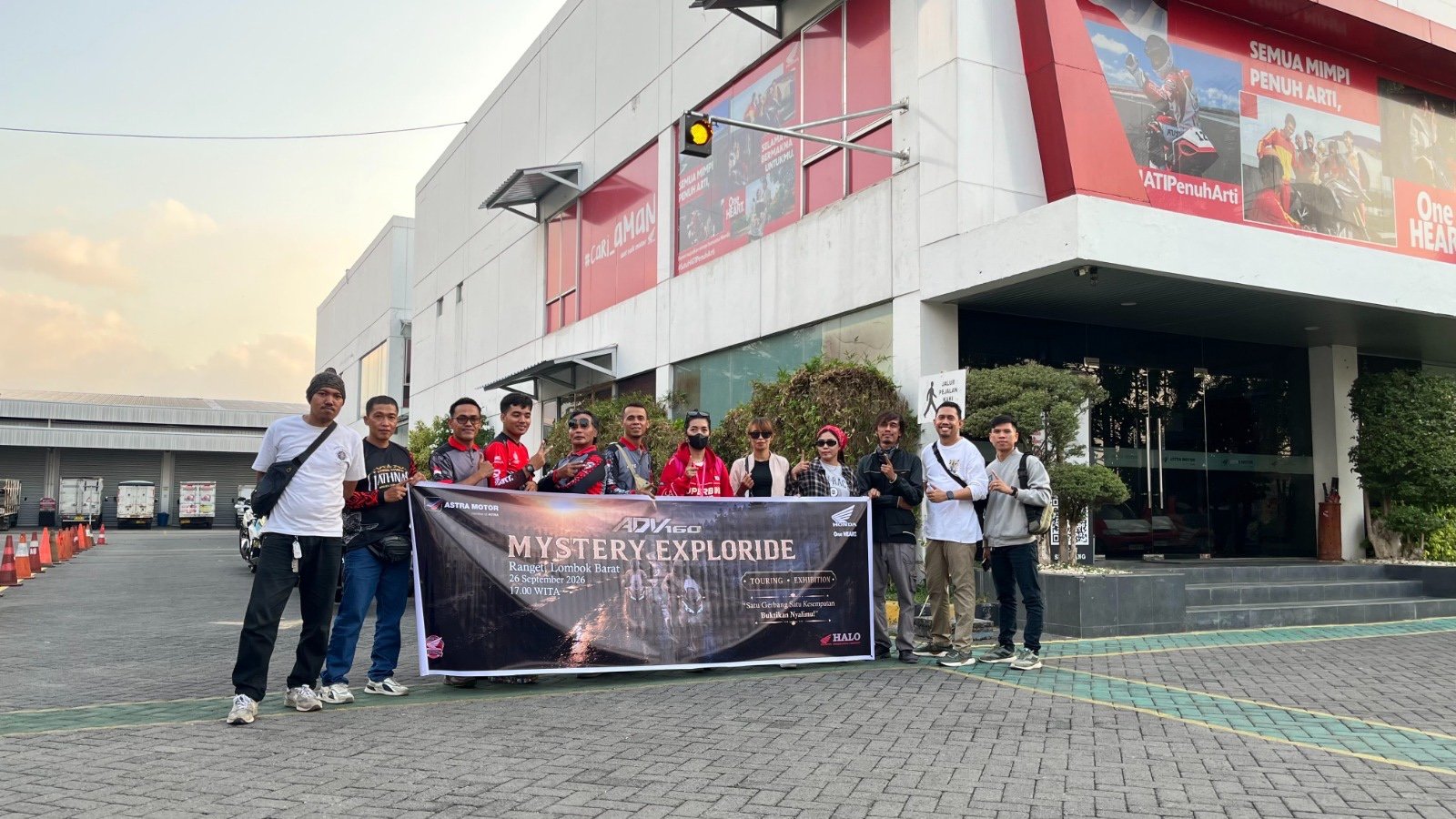 Astra Motor NTB Ajak 1 Komunitas Honda ADV Jelajah Mata Air Ranget Lombok Lewat Mistery Exploride