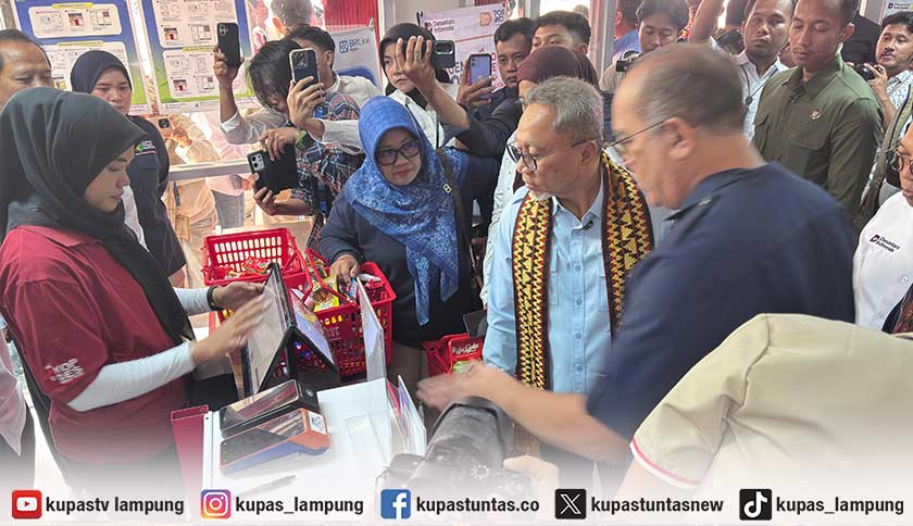 Menko Pangan Zulhas Tinjau KDKMP di Lampung Selatan, 10.070 Koperasi Merah Putih Siap Beroperasi dari 28.000 Unit