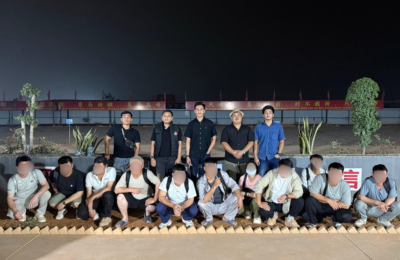 Imigrasi Sanggau Deportasi 11 WN Tiongkok dari Proyek Smelter PT KAN, Dikenai Penangkalan