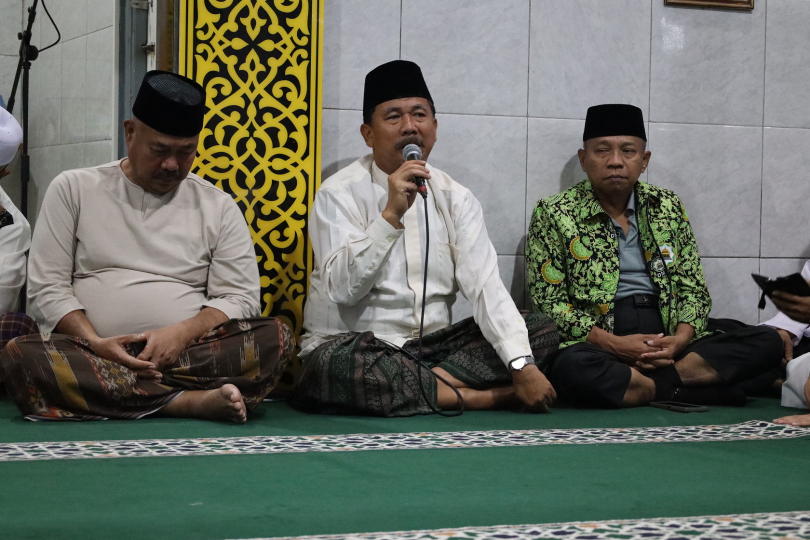 Sekda Kukar Safari Subuh di Langgar Al-Karim Tenggarong, Minta Warga Waspadai Kebakaran Jelang MTQ Kaltim