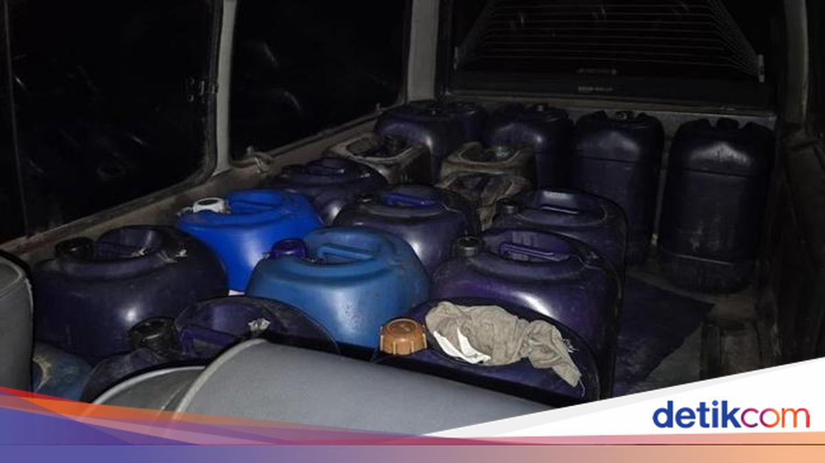 Polisi Tabanan Ringkus Lansia Penimbun 300 Liter Solar Bersubsidi, Pakai Barcode Petani untuk Borong di SPBU