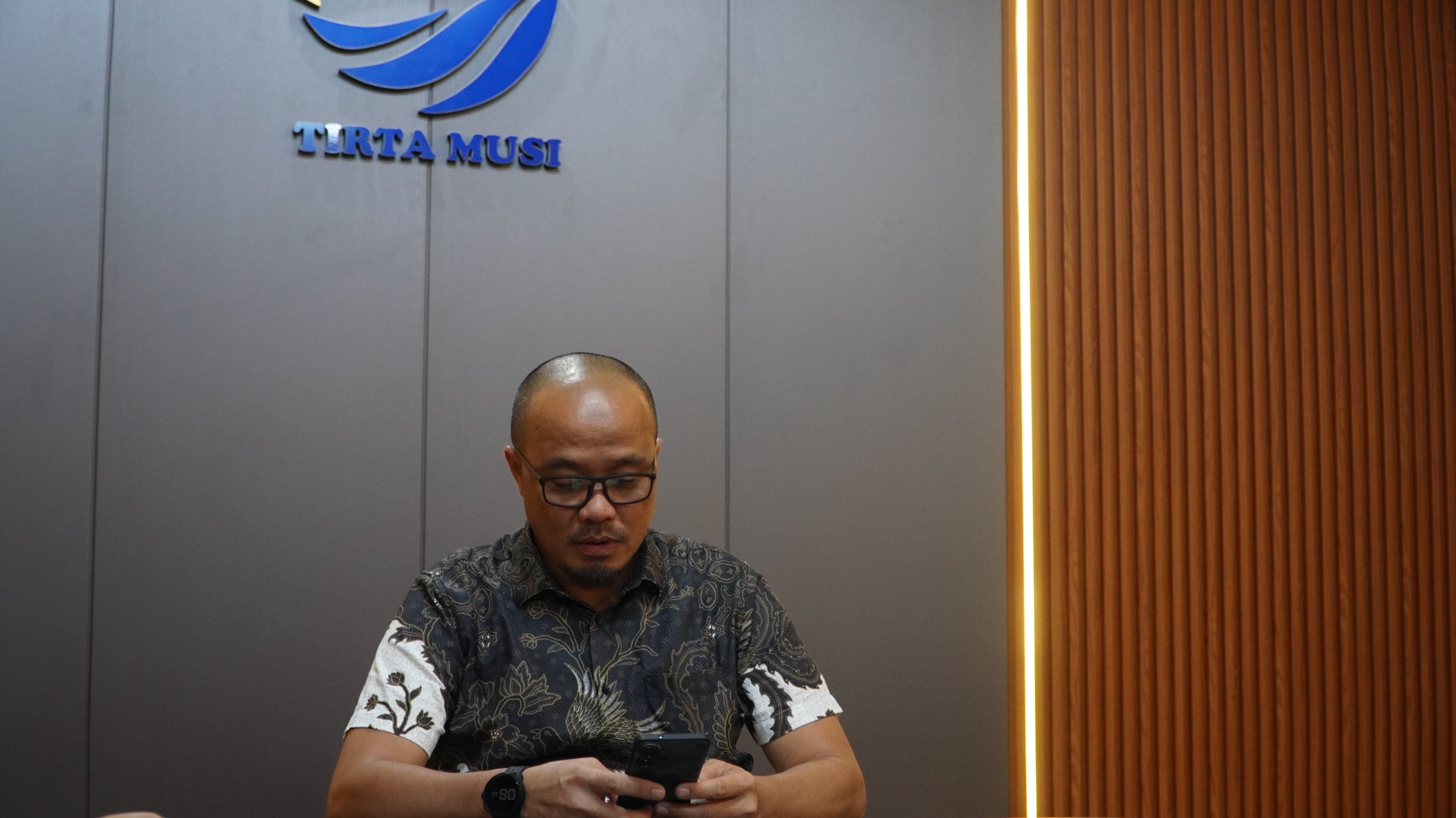 Kemarau Panjang Surutkan Sungai Musi 2 Meter, Perumda Tirta Musi Pastikan Pasokan Air Bersih Palembang Tetap Normal