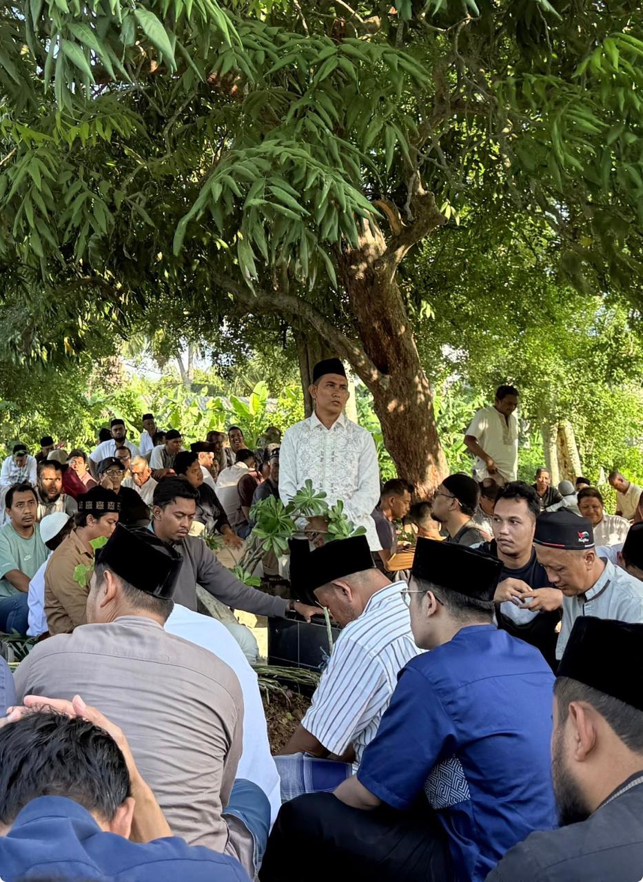 Keuchik Gampong Tanjong Kisahkan Almarhum Ustaz Israk Ahmadsyah Pilih Rumah Bersebelahan Pemakaman untuk Zikrul Maut