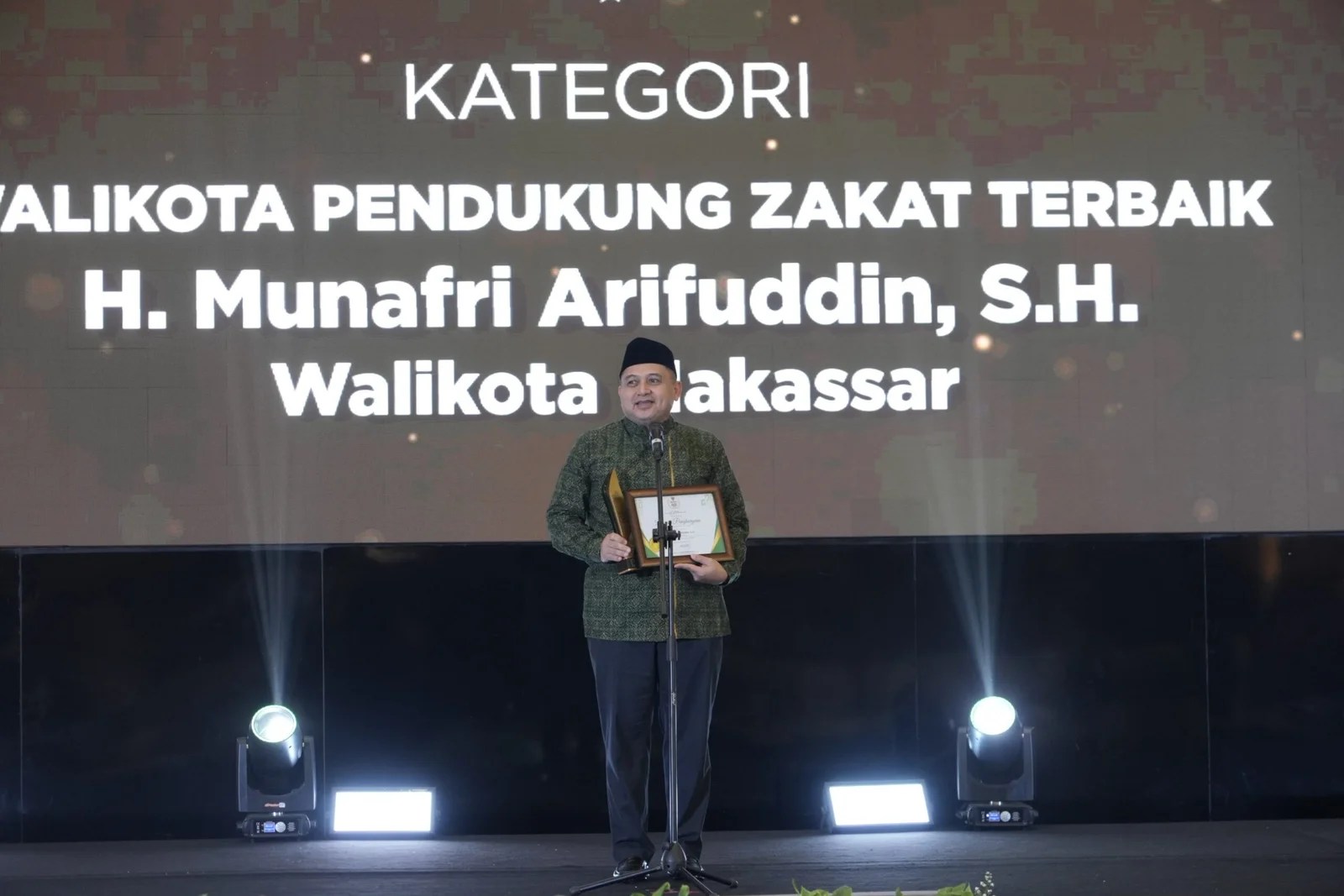 Wali Kota Makassar Munafri Arifuddin Raih Grand Baznas Award 2026, Ini 4 Fokus Penguatan Zakat yang Didorong