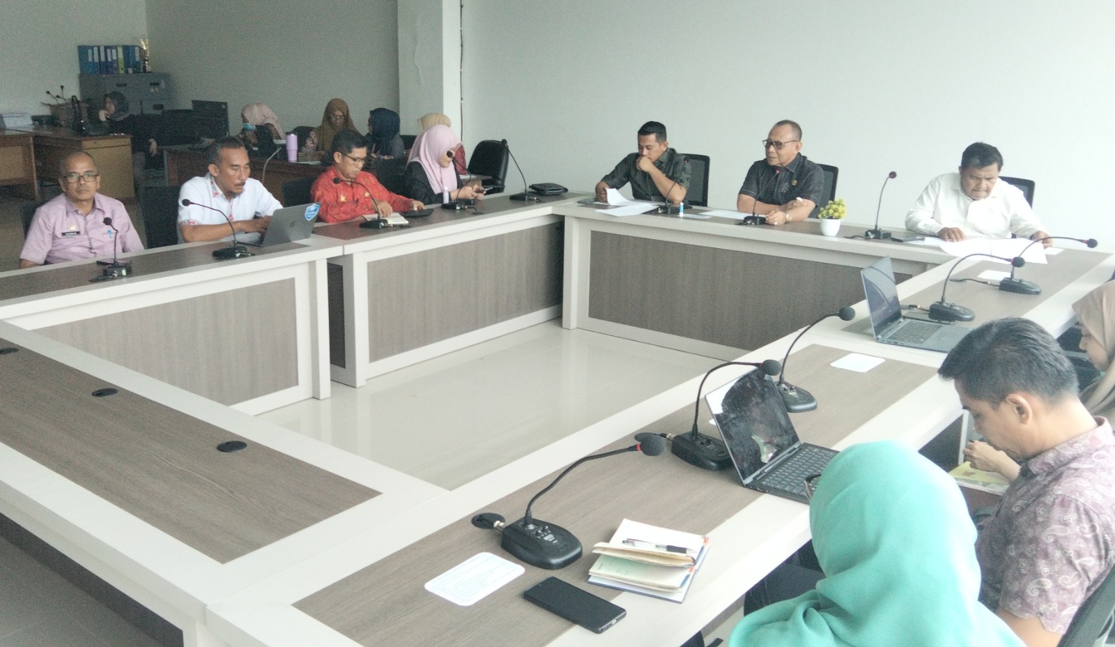 Bapemperda DPRD Sulbar Finalisasi 10 Ranperda Propemperda 2027, Ada yang Baru dan Lanjutan