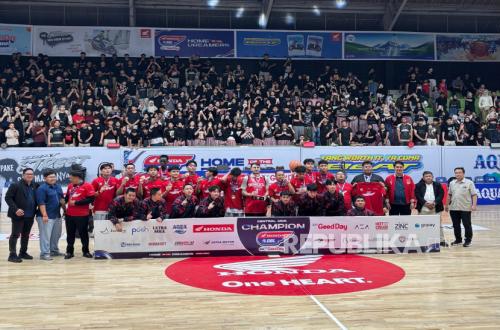 SMA Semesta Semarang Juarai DBL Jawa Tengah 2026, Sekolah Unggul Garuda Pertama yang Raih Trofi