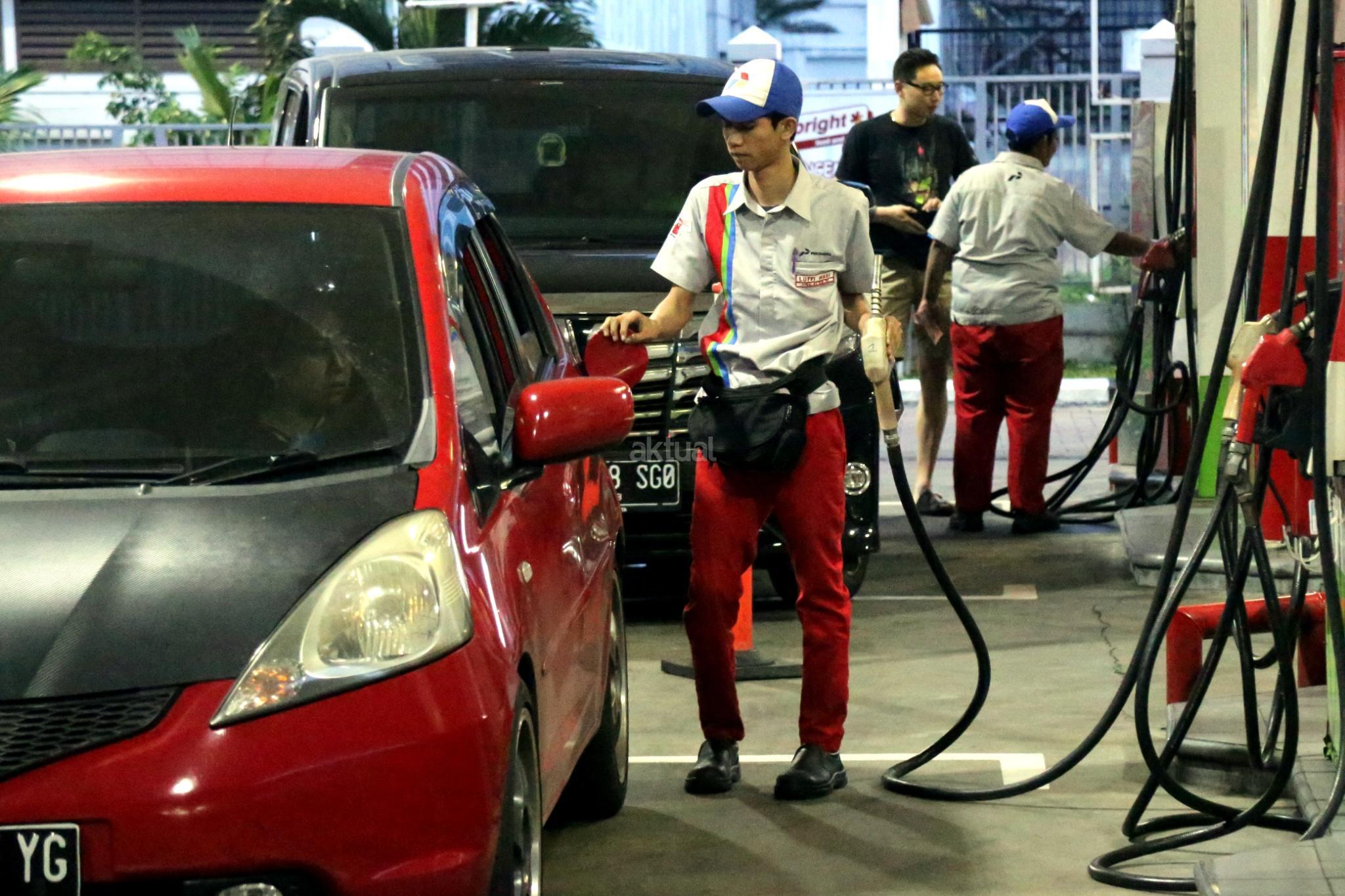 Stok Pertalite Turun ke 16-18 Hari, Bahlil Sebut Imbas Peralihan Konsumen Pertamax