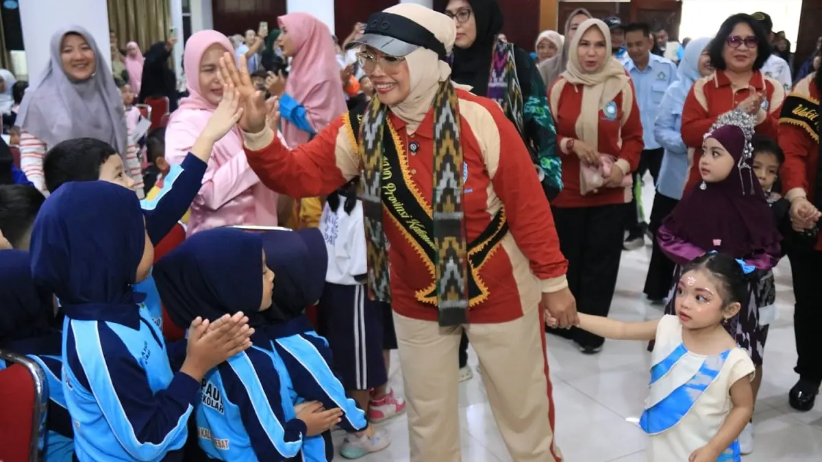 Bunda PAUD Kalbar Erlina Ria Norsan Dorong Peningkatan Kualitas Pendidik PAUD dan Gemarikan di Mempawah