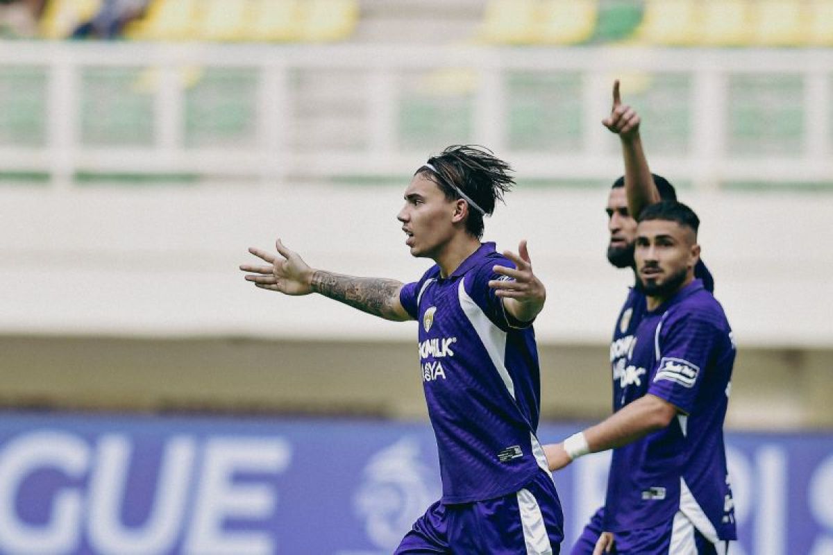 Persita Kalahkan Persija 3-2, Hokky Caraka Jadi Penentu di Menit 90+5