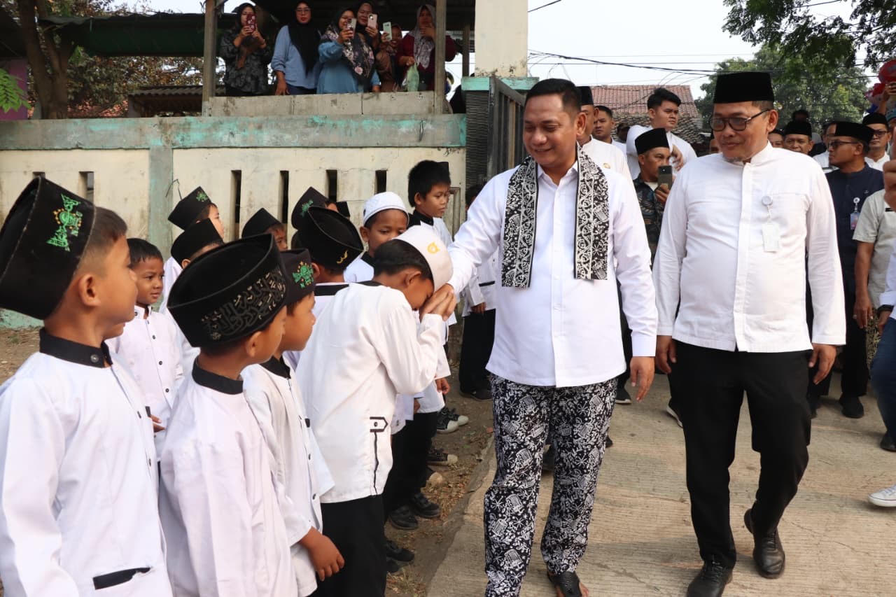 Plt Bupati Bekasi Minta Warga Sekolah Rawat 56 Sekolah Hasil Revitalisasi Senilai Rp64,8 Miliar