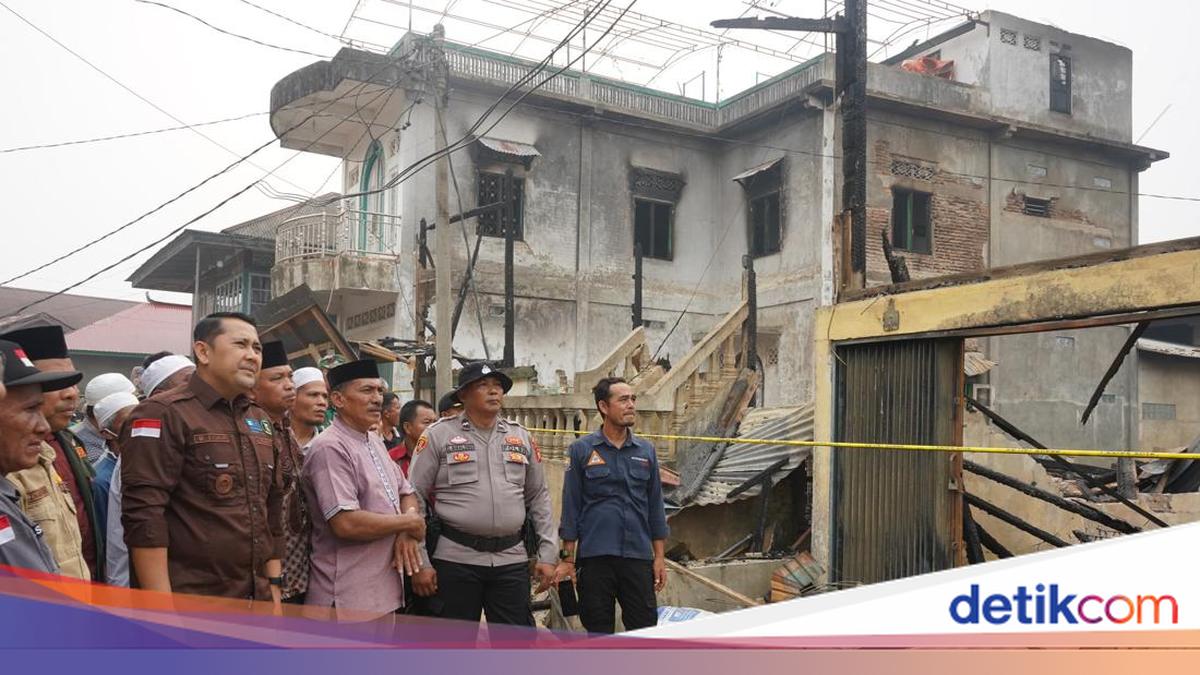 9 Rumah di Desa Tunggul Bulin Merangin Terbakar, Kerugian Ditaksir Rp 2 Miliar