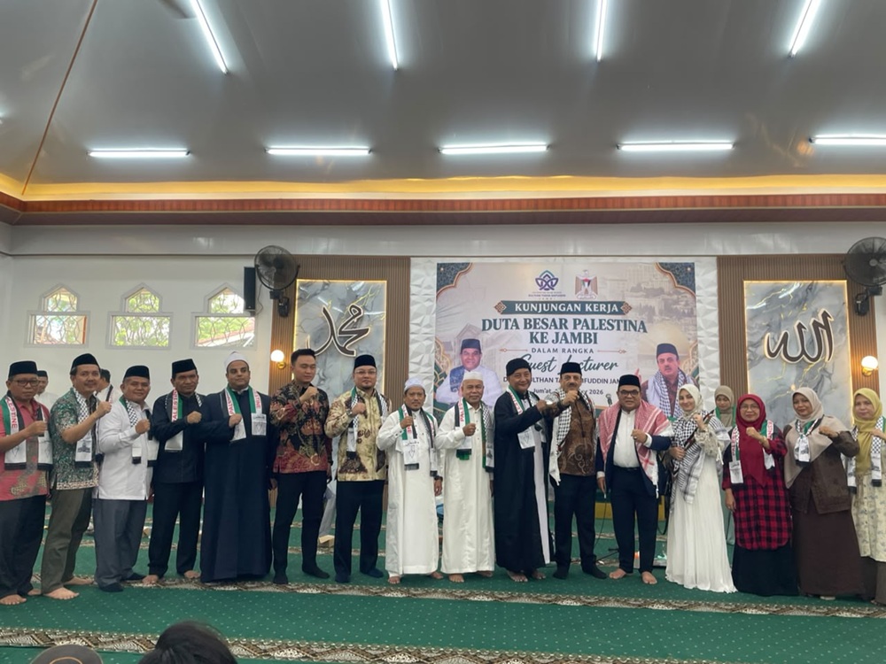 Duta Besar Palestina Kunjungi UIN Jambi, 400 Mahasiswa Ikuti Guest Lecturer di Masjid Al-Jami'ah