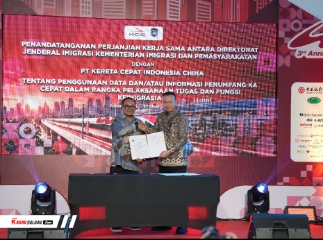 Imigrasi dan KCIC Resmi Sambungkan All Indonesia ke Tiket Whoosh, Penumpang Asing Bisa Langsung Pesan ke Bandung dan Karawang