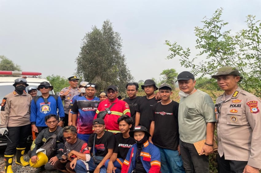 Tim Korsahli Mabes Polri Tinjau Karhutla Kalsel, Puji Sinergi Warga dan Petugas di Front Pemadaman