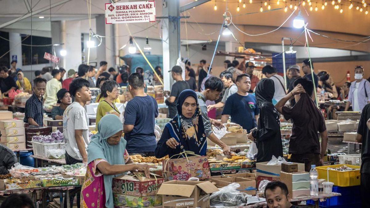 7 Rekomendasi Lapak Jajanan di Sentra Kue Subuh Pasar Senen