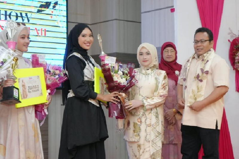 Wali Kota Sabang Zulkifli H. Adam Ajak Warga Belanja Produk UMKM Lokal, 20 Pelaku Usaha Ikut Bazar