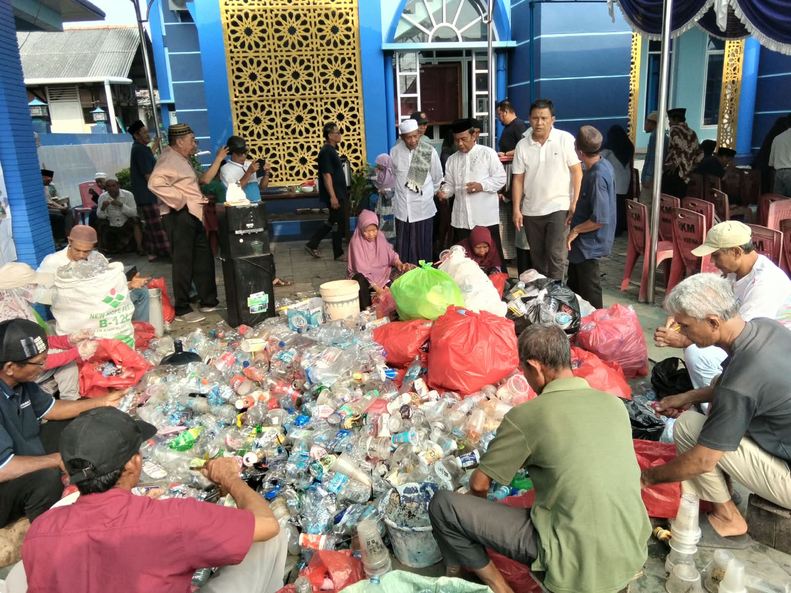 Dinas LH Bangka Luncurkan GEMPITA MAS, Ajak Warga Sidodadi dan Cokro Pilah Sampah dari Rumah