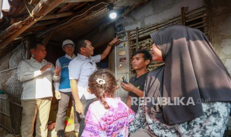 PLN dan ESDM Perluas Lisdes-BPBL, 6.392 Warga Jabar Dapat Listrik