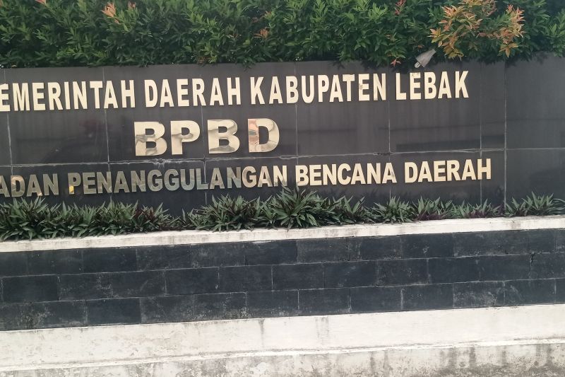 BPBD Lebak Tetapkan Siaga Darurat Air Bersih di 20 Kecamatan, 110.373 KK Sudah Terima Bantuan