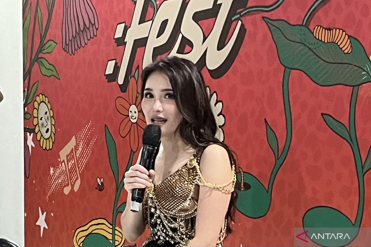 Ayu Ting Ting Rencanakan Album Baru 2027 Usai Tampil di Synchronize Fest