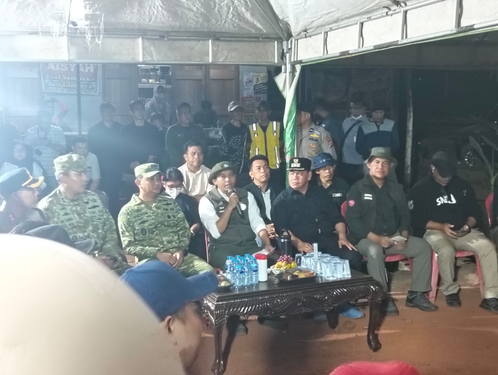Menhut Tinjau Karhutla di Sampit, Relawan Kotim Keluhkan Air hingga Selang Kurang Panjang