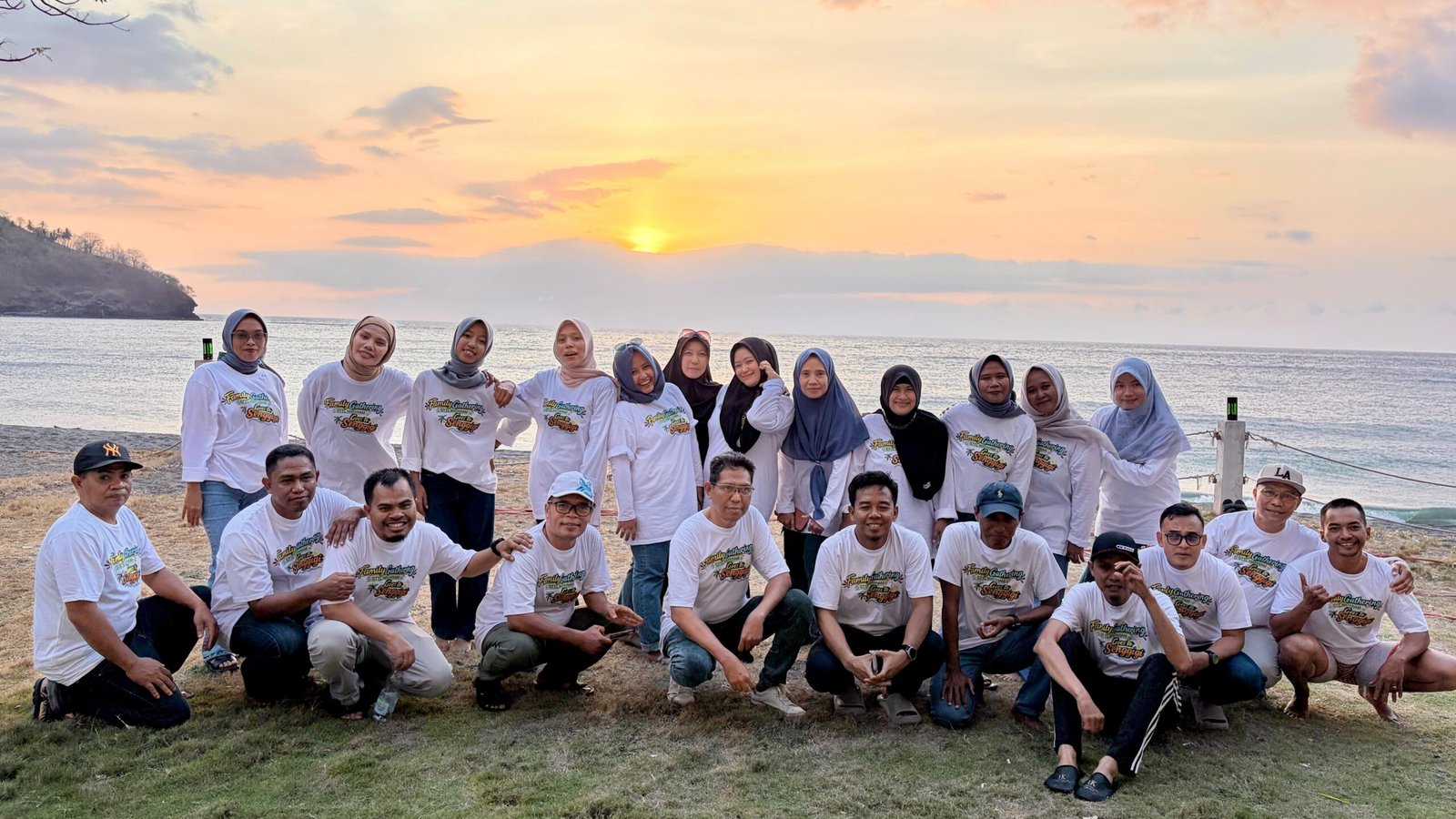 STTL Mataram Gelar Family Gathering di Hotel LK, Zulkarnain Sebut Investasi Motivasi Dosen dan Tenaga Kependidikan