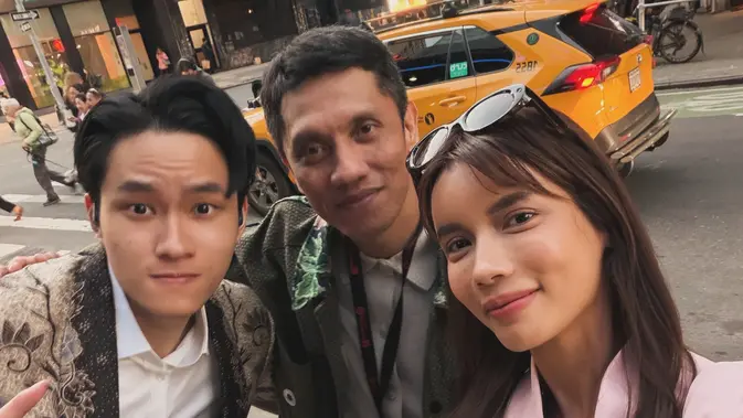 Sabrina Chairunnisa Dampingi Azka Corbuzier di Premiere Home, Almost New York