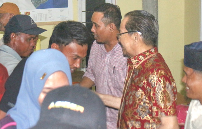 Longki Djanggola Reses di Desa Eeya Parigi Moutong, Tinjau 10 Unit Rumah BSPS untuk Warga
