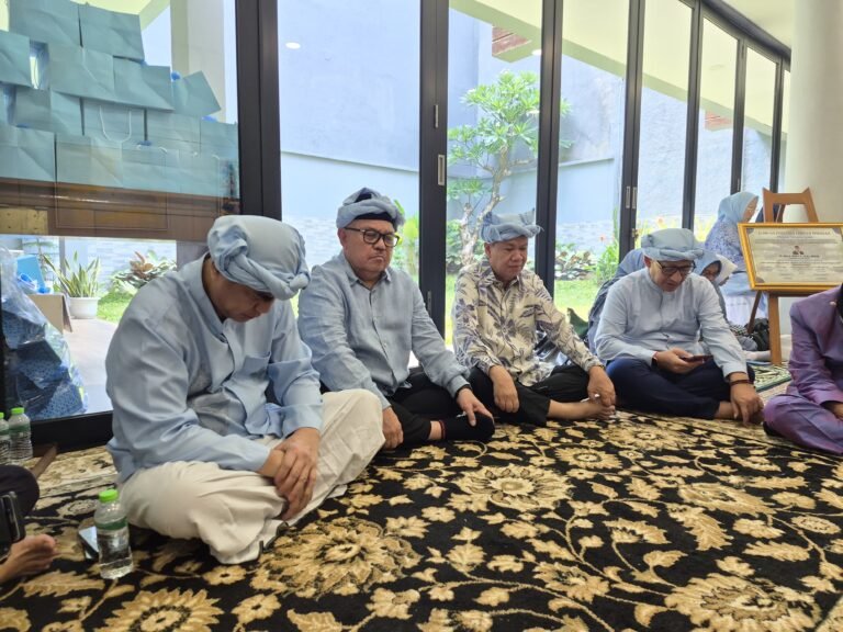 Tonny Uloli Hadiri Peringatan 40 Hari Bob Hippy di Jakarta Selatan, Sebut Jasa Legenda Gorontalo Tak Boleh Dilupakan