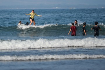 Pantai Batukaras Pangandaran, Spot Selancar yang Ramai Dikunjungi Wisatawan
