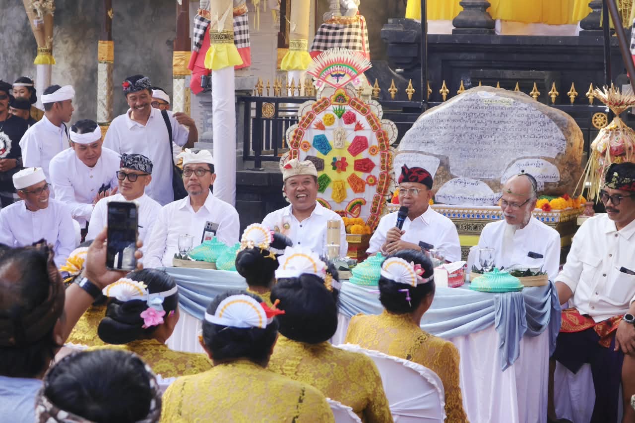 Gubernur Bali Wayan Koster Hadiri Karya di Bangli, Sebut Sisa Masa Jabatan Fokus Bangun Bali