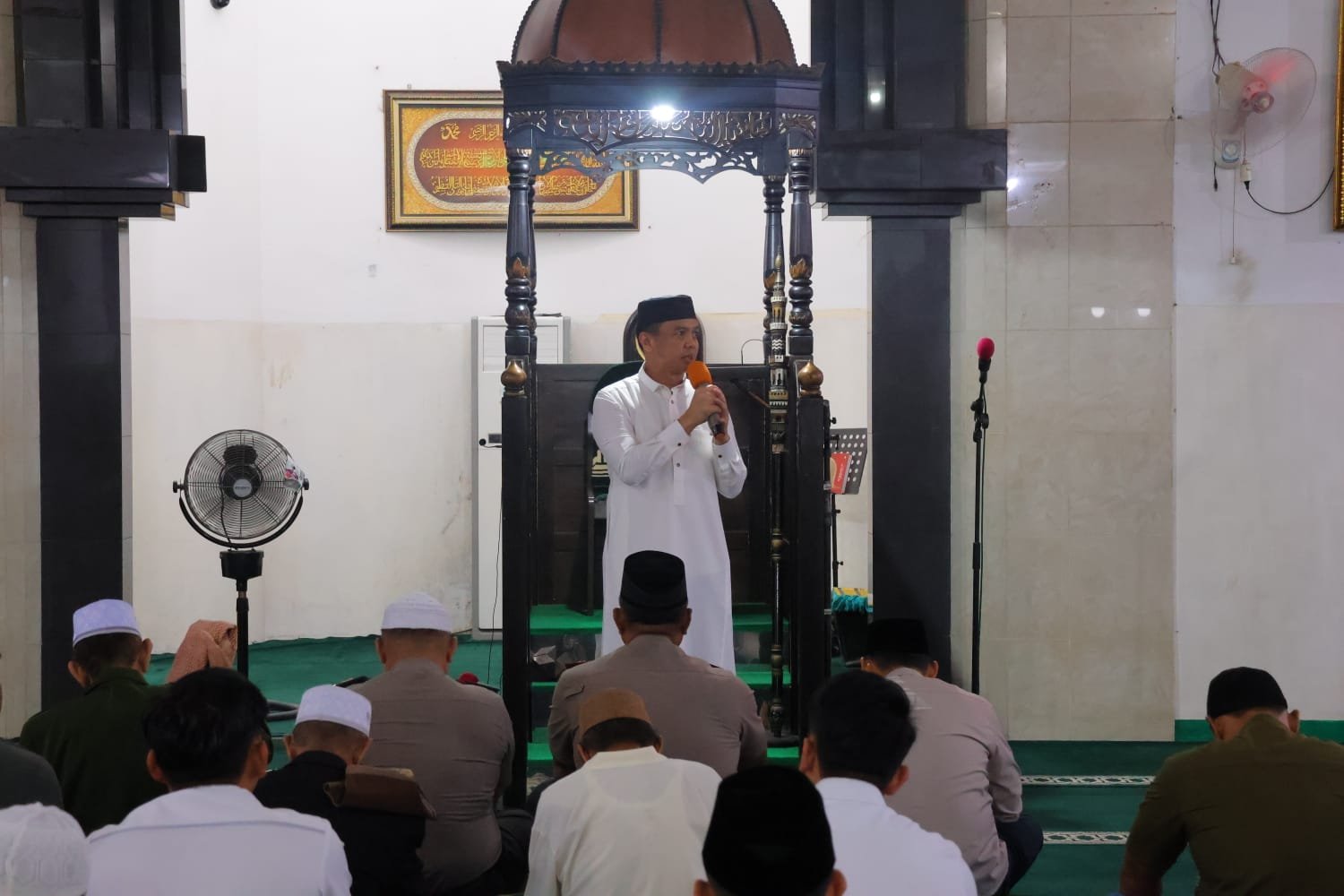 Kapolda Kaltara Dialog dengan Jamaah Masjid Al-Ma'arif Tarakan, Soroti Peredaran Narkoba di Jalur Lintas Negara