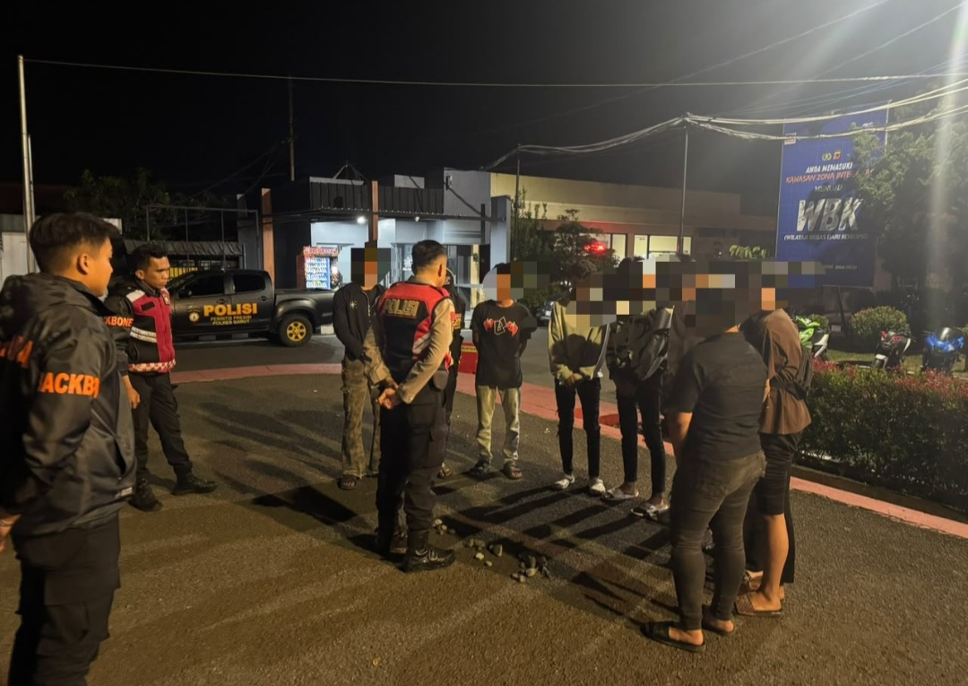 Polres Garut Ciduk 9 Pemuda Bawa 27 Batu di Jalan Ciledug, Tiga Masih 14 Tahun