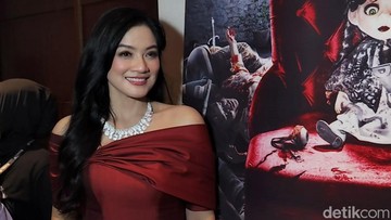 Titi Kamal Bagikan Resep Bahagia: Bersyukur Setiap Bangun dan Sebelum Tidur