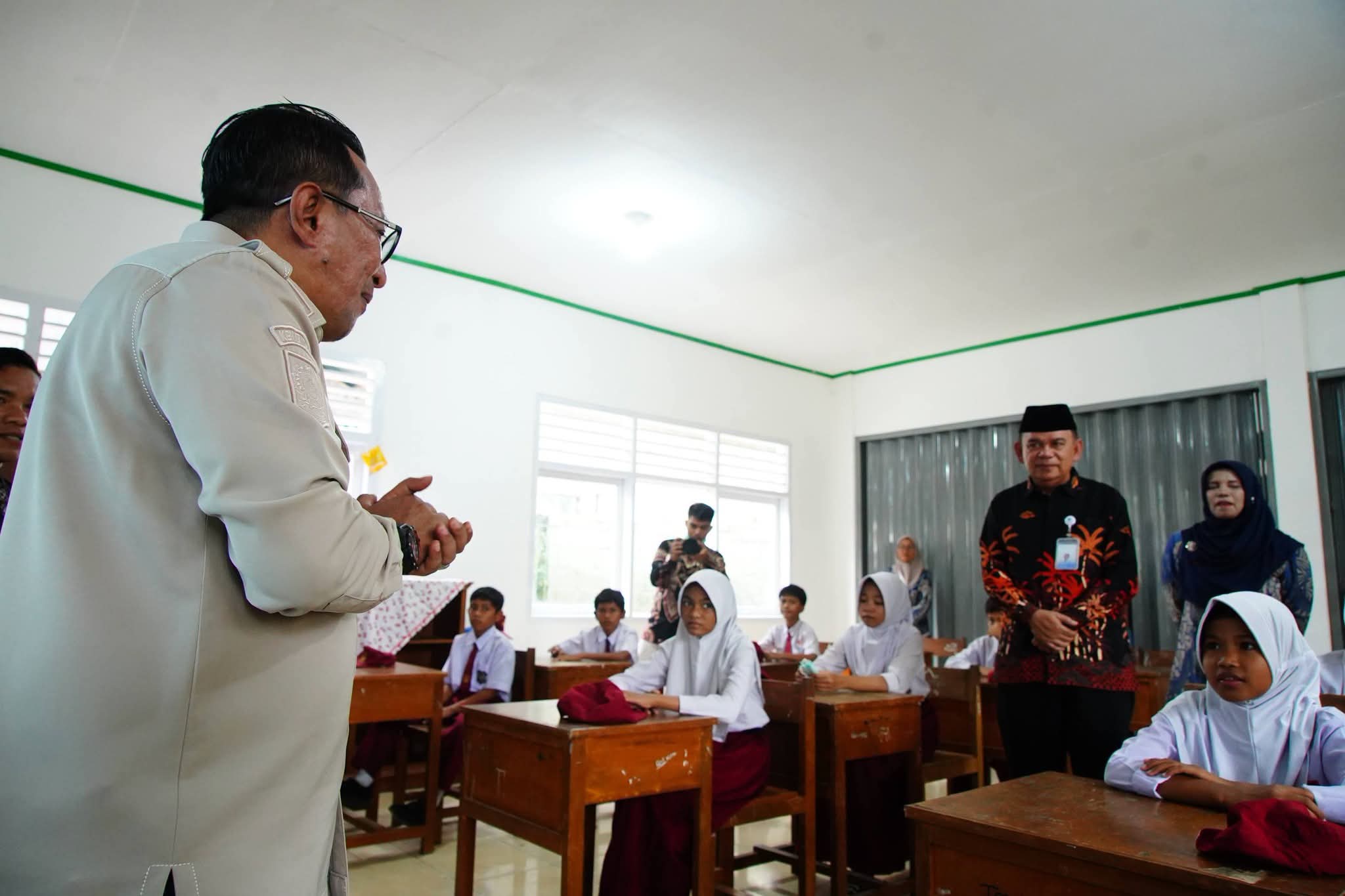 Bupati Tanah Datar Apresiasi Revitalisasi SDN 04 Tanjung yang Tuntas Meski Tiga Kali Ganti Kepala Sekolah
