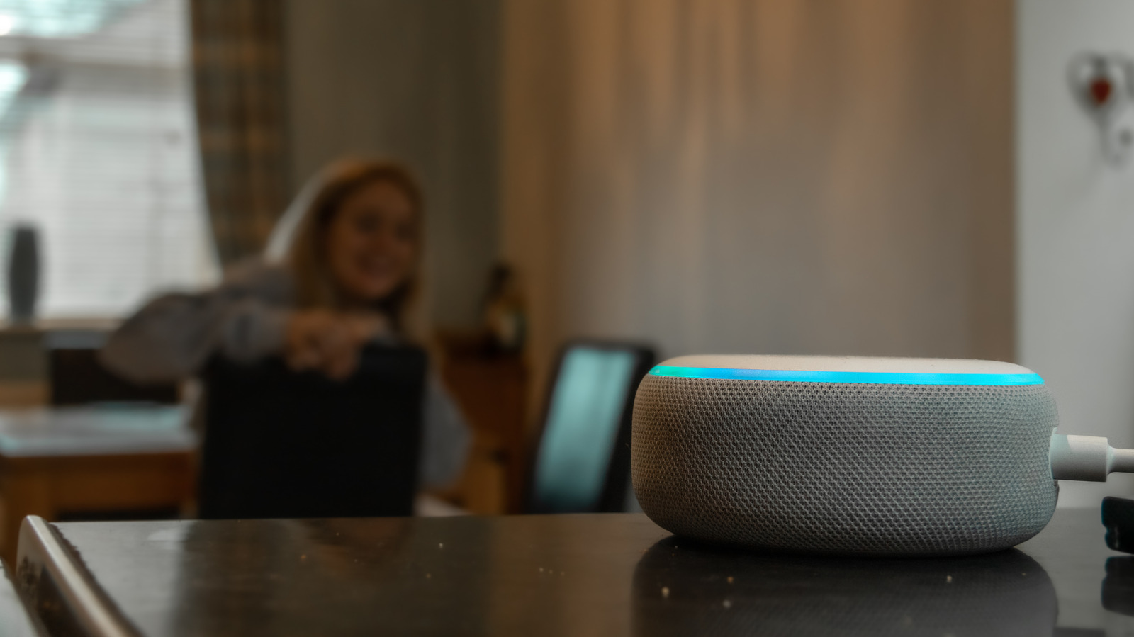 Alexa Selalu Mendengar? Ini Cara Kerja dan Atur Privasinya