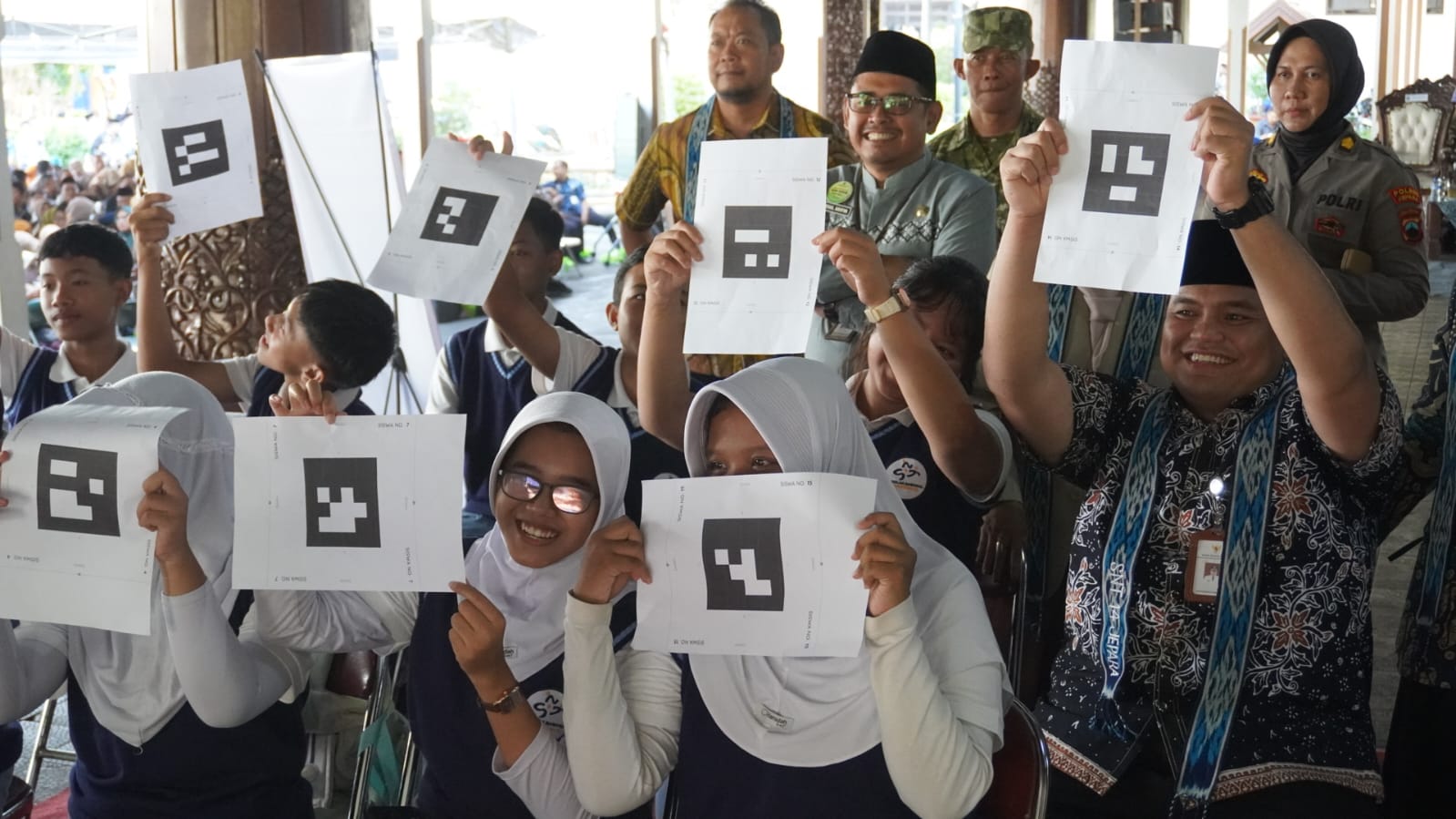 SNT 14 Jepara Terapkan Belajar Berbasis Teknologi, Wabup Ibnu Hajar Apresiasi Karya Siswa