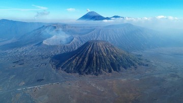 Akses Penanjakan Bromo dari Pasuruan Dibatasi Imbas Kebakaran