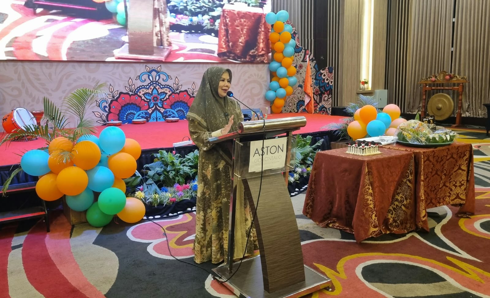 Wagub Gorontalo Idah Apresiasi Rilex dan Majelis Taklim Nurul Qolbi, Serahkan Hibah untuk Program Perempuan