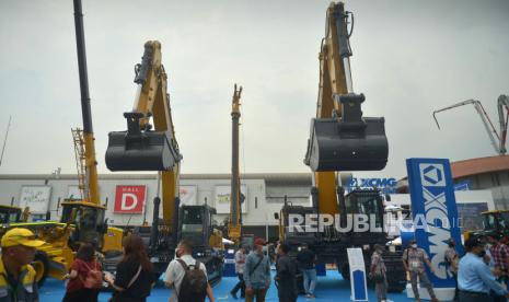SUN Kembangkan 500 MW PLTS di 400 Proyek, Tekan Emisi 244.549 Ton CO2
