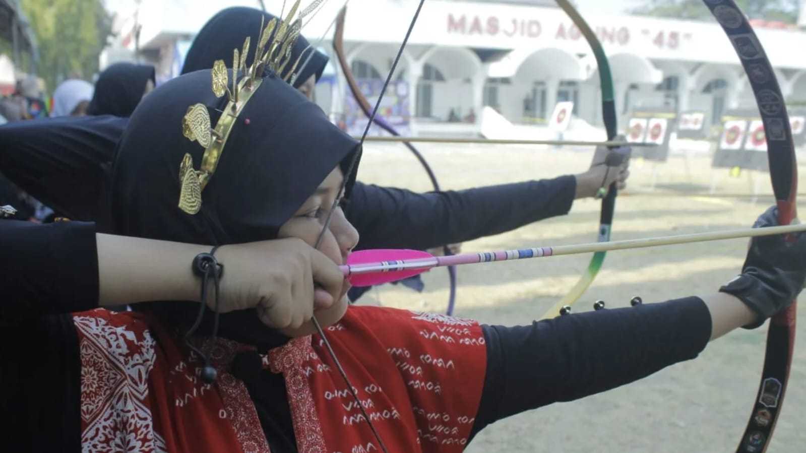 Siswi SD Wahdah Islamiyah 2 Makassar Raih 3 Gelar Panahan Tradisional Forkot 2026, Target FORNAS Sulsel